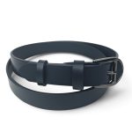 Curea damă bleumarin închis din piele naturală EVROS CD-02B, 2,5 cm, rulată, cu cataramă negru lucios cu ac